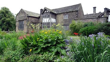 Smithills Hall, Bolton - Greater Manchester