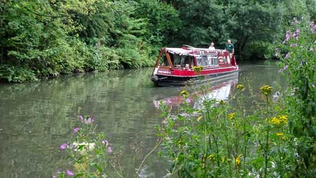 The Chesterfield Canal - Derbyshire (OS Grid Ref. SK388725 Nearest Post S41 7GH)